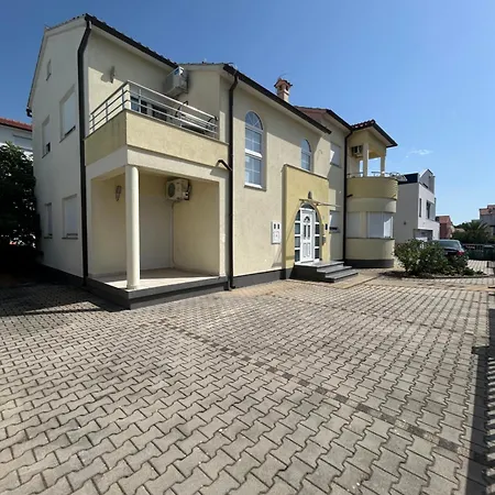 Antea Zel * Vodice